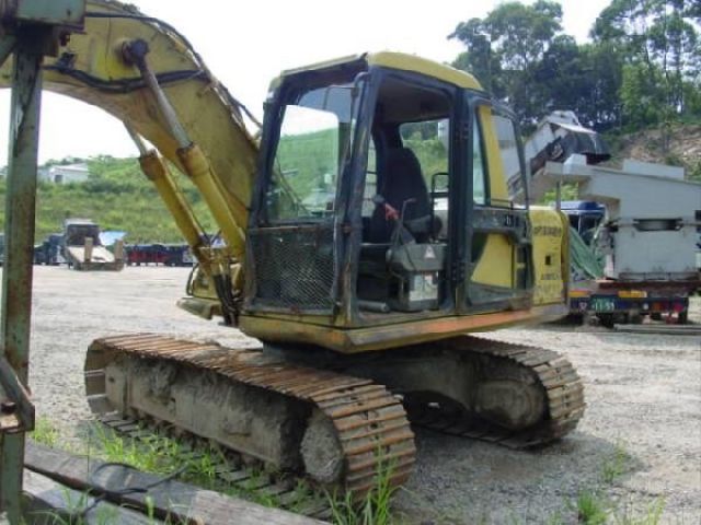 ขายรถแบคโฮ KOMATSU PC100-6-42476 1995Y