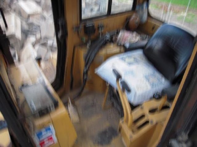 ขายรถแทรคเตอร์ CAT D6H 8FC00629 1988Y