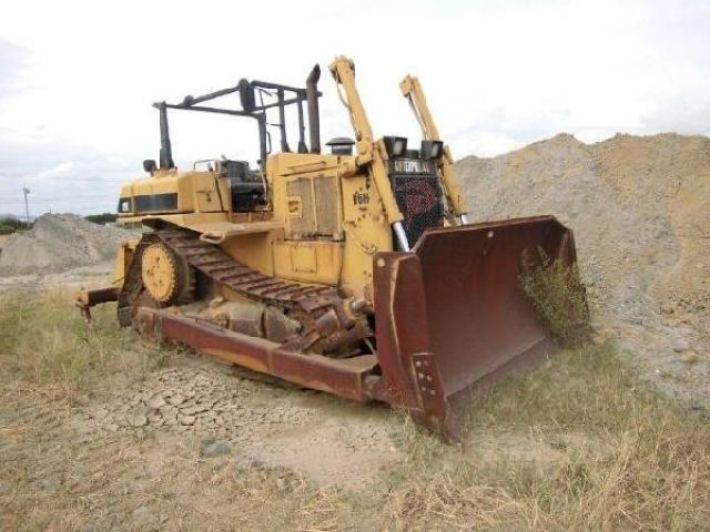 ขายรถแทรคเตอร์ CAT D6H 4YF00699 1990Y