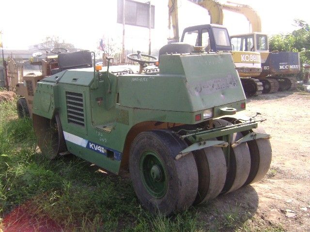 ขายรถบดสั่นสะเทือน KAWASAKI KV42-2