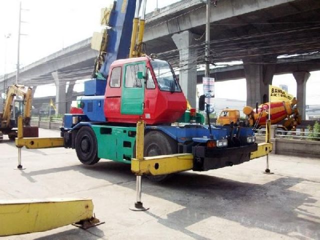 ขายรถเครน KOBELCO RK160-2 EW2154