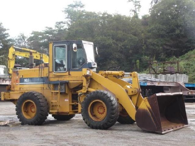 ขายรถตักล้อยาง KOMATSU WA200-1-11050