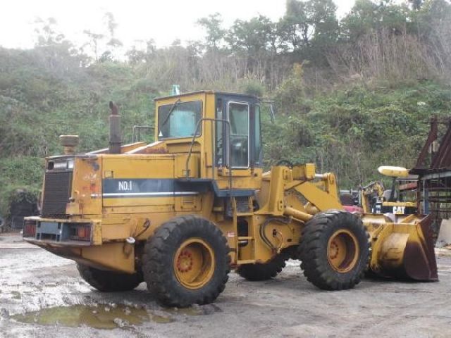 ขายรถตักล้อยาง KOMATSU WA200-1-11050