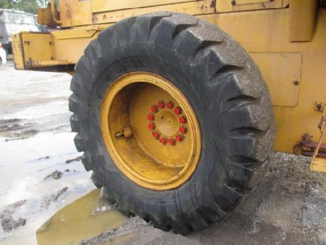 ขายรถตักล้อยาง KOMATSU WA200-1-11050