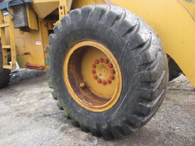 ขายรถตักล้อยาง KOMATSU WA200-1-11050