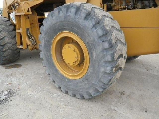 ขายรถตักล้อยาง KOMATSU 530B-50435 1984Y