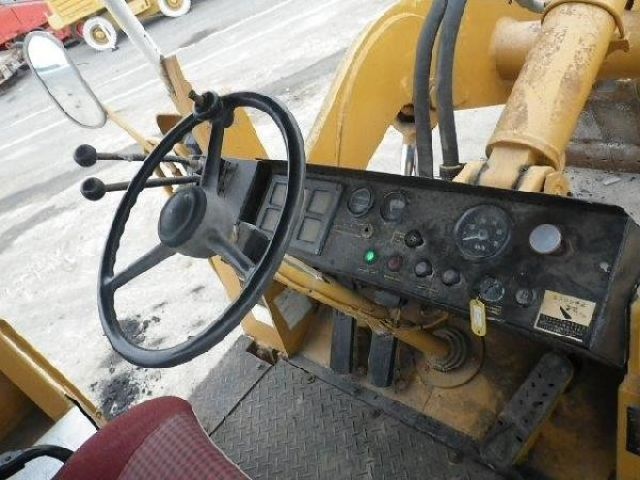 ขายรถตักล้อยาง KOMATSU 530B-50435 1984Y