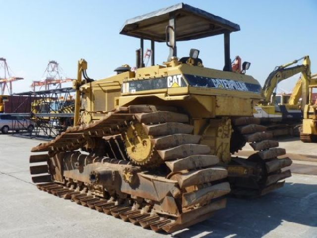 ขายรถแทรคเตอร์ CAT D6H #8FC04197 1990y 1542Hr.