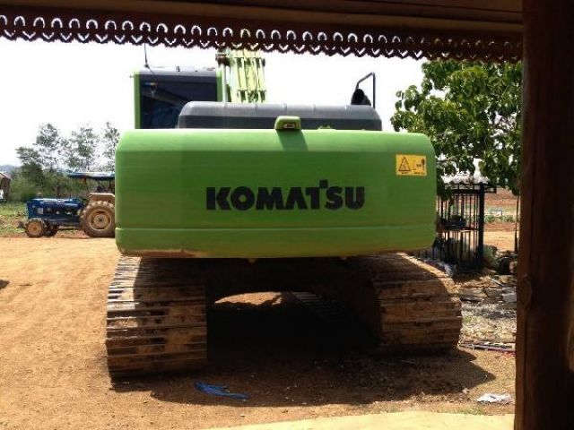 ขายรถแบคโฮ KOMATSU PC200LC-8N1 310275