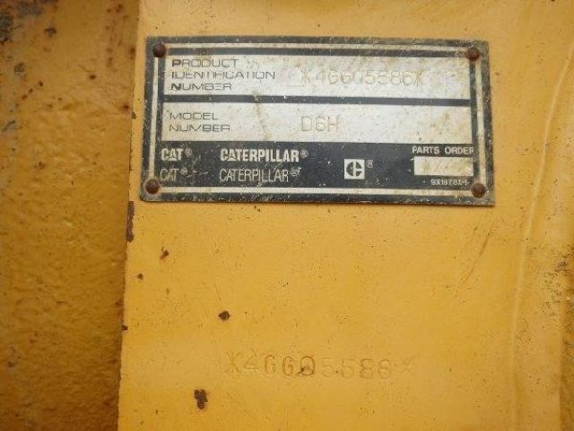 ขายรถแทรคเตอร์ CAT D6H 4GG05586 1994Y