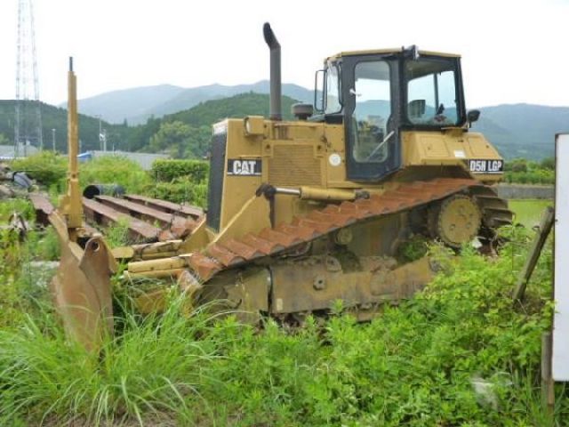 ขายรถแทรคเตอร์ CAT D5HLGP-2 4KD05672 96yr