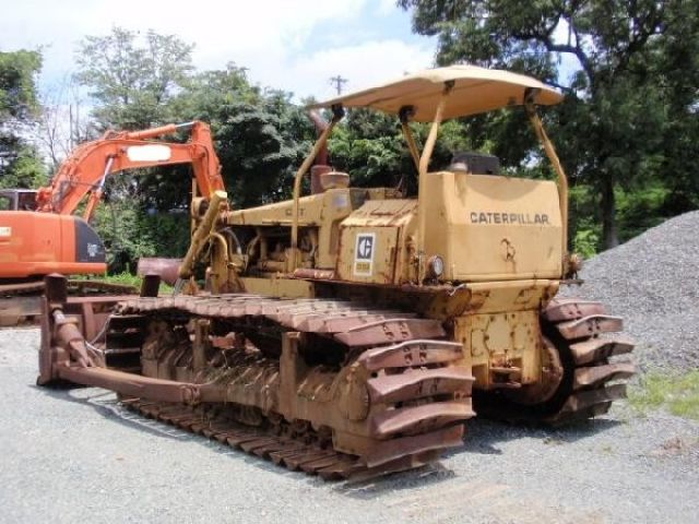 ขายรถแทรคเตอร์ CAT D5B 49X0540