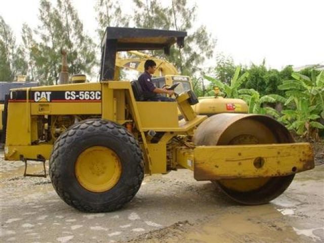 รถบด มือสอง CS563C รถบดล้อเรียบ Caterpillar สภาพกิ๊ก