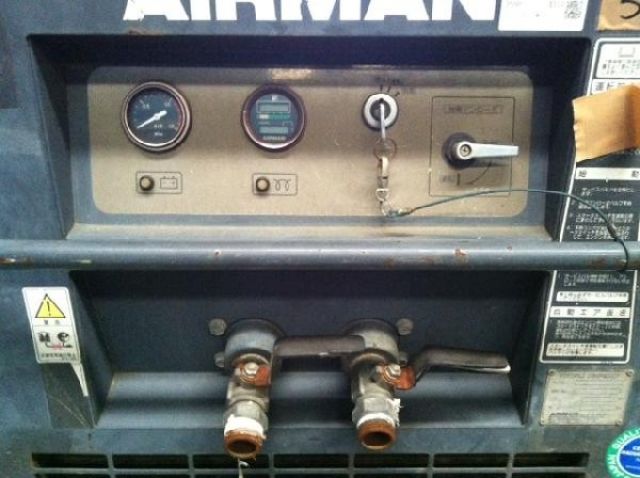 ขาย! เครื่องลม นำเข้ามือสอง AIRMAN รุ่น PDS90 เครื่อองนอกแท้ สภาพดี พรัอมใช้ มีหลายตัวให้เลือกครับ!