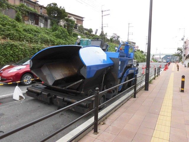 Sumitomo HA60W-5 : รถปูยาง 6 เมตร นำเข้าจากญี่ปุ่น โทร. 080-6565422 (หนิง)