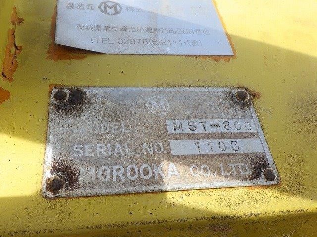 Morooka MST800 รถบรรทุกดินตีนตะขาบ นำเข้าจากญี่ปุ่น โทร. 080-6565422 (หนิง)