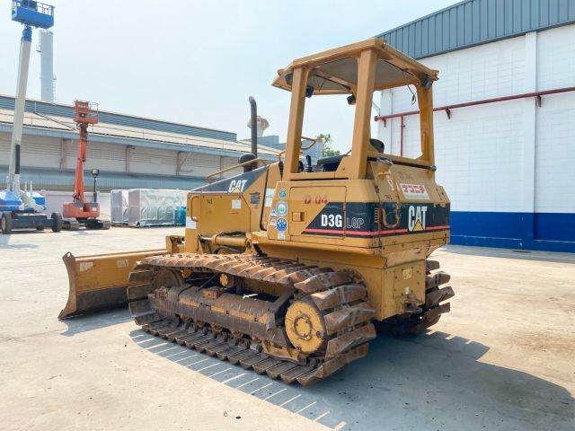 Caterpillar D3G ปี2007 นำเข้าจากญี่ปุ่น โทร. 080-6565422 (หนิง)