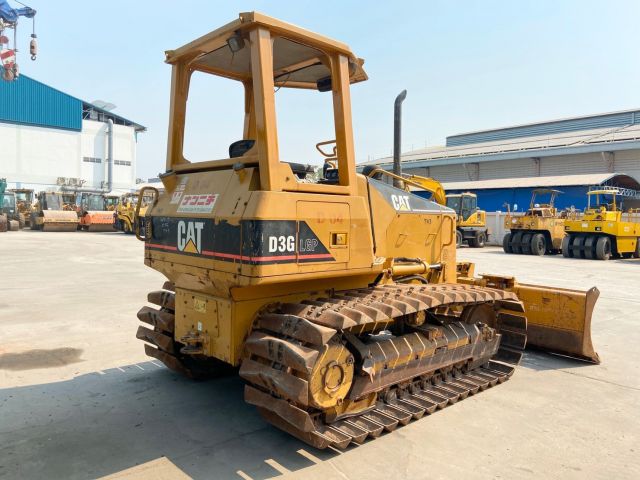 Caterpillar D3G ปี2007 นำเข้าจากญี่ปุ่น โทร. 080-6565422 (หนิง)