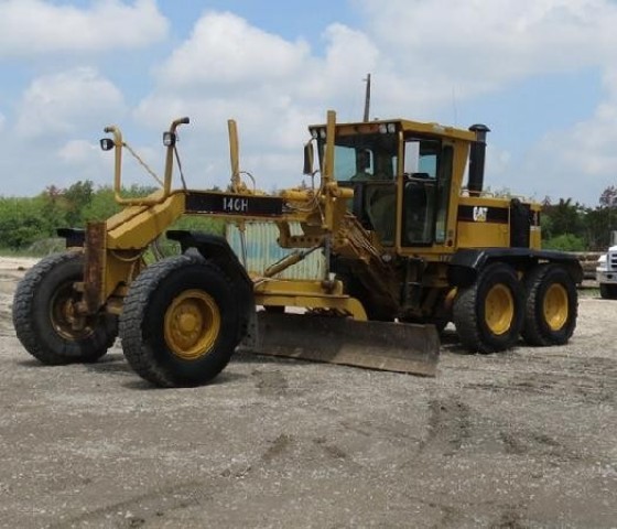 รถเกรด Caterpillar 140H #2ZK01248 13,362hrs