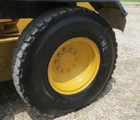 รถเกรด Caterpillar 140H #2ZK01248 13,362hrs